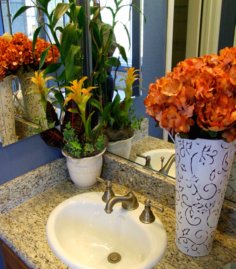 Blue mediterranean bathroom