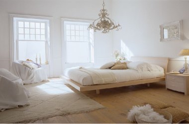 All white minimalist bedroom with blonde wood All white minimalist bedroom with blonde wood